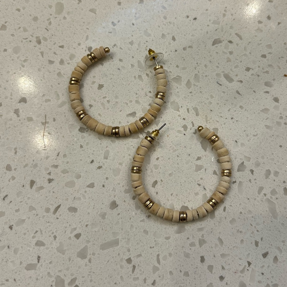 Natural White and Gold Hoop Earrings - Picture 2 of 3